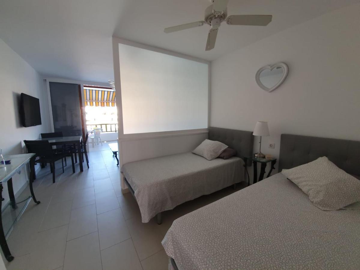 Parque Santiago 3 Studio Apartment อาโรนา ภายนอก รูปภาพ