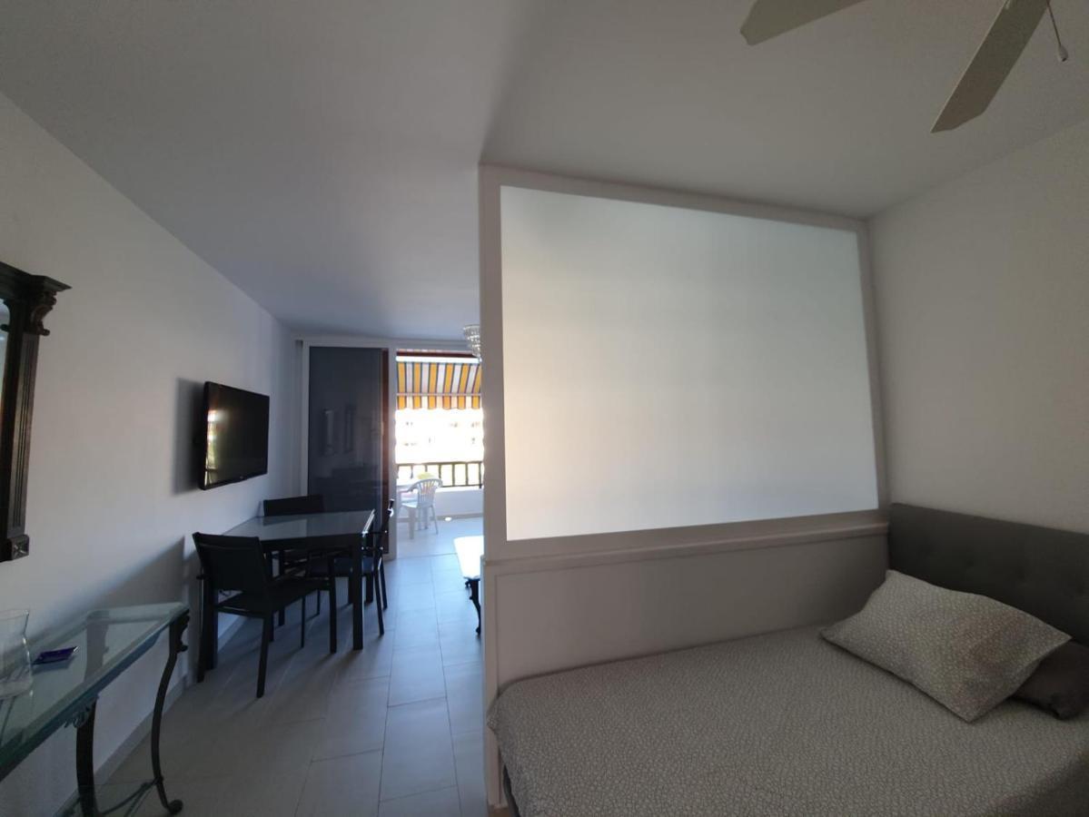 Parque Santiago 3 Studio Apartment อาโรนา ภายนอก รูปภาพ