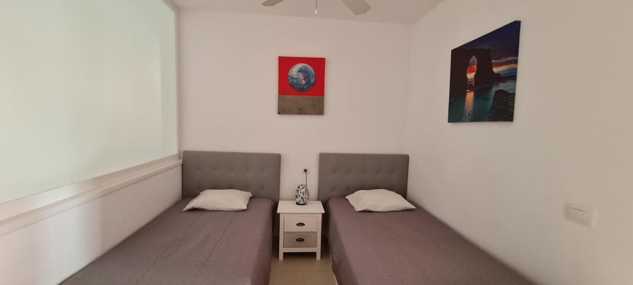 Parque Santiago 3 Studio Apartment อาโรนา ภายนอก รูปภาพ