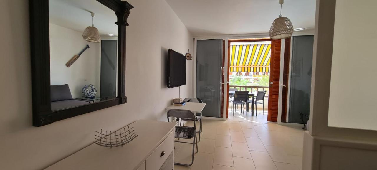 Parque Santiago 3 Studio Apartment อาโรนา ภายนอก รูปภาพ